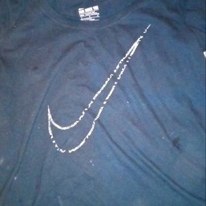 Nike T-shirt NWOT